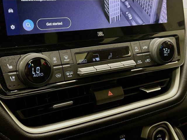 Used 2024 Toyota Grand Highlander Limited image 16