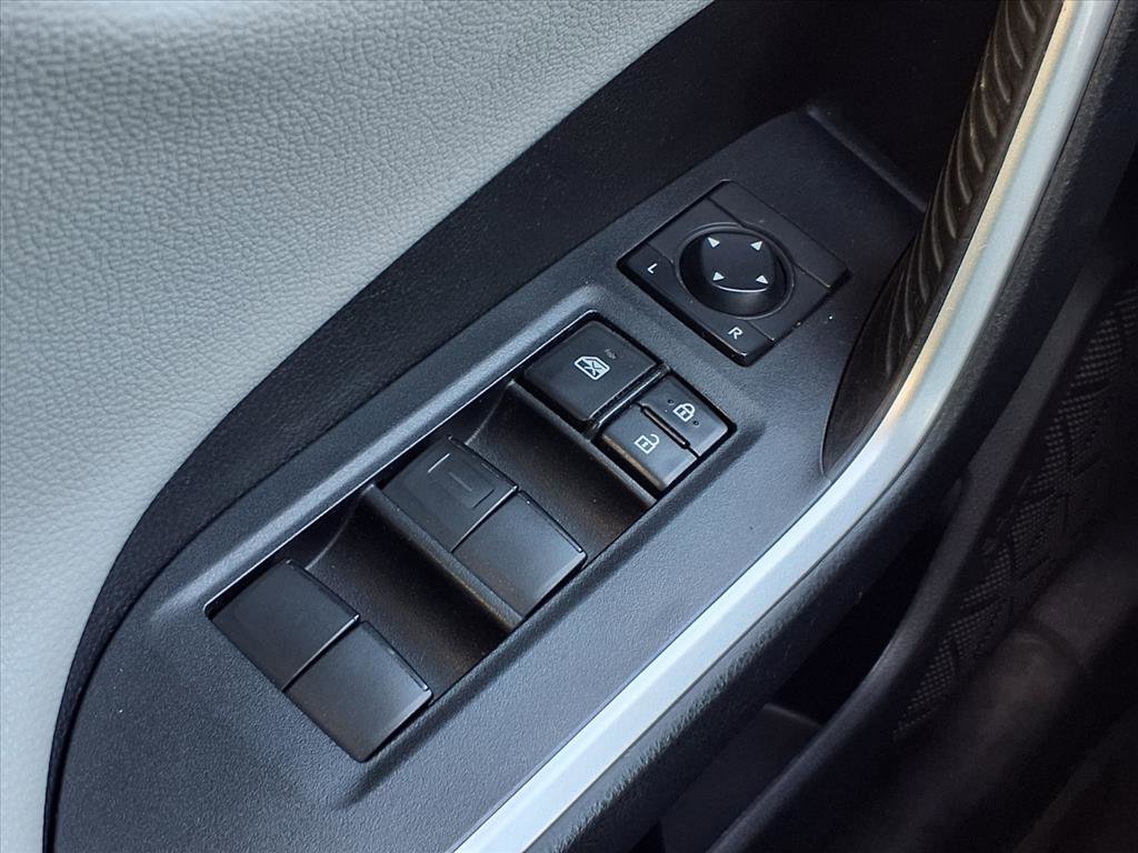 Used 2021 Toyota RAV4 Adventure image 23