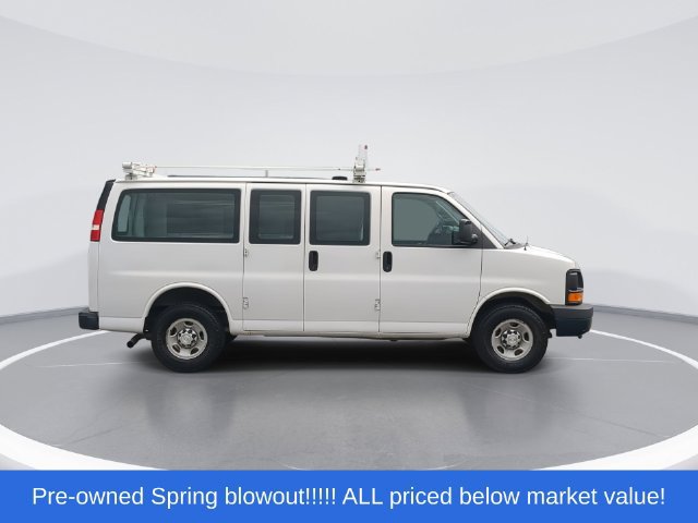 Used 2016 Chevrolet Express 2500 RWD image 9