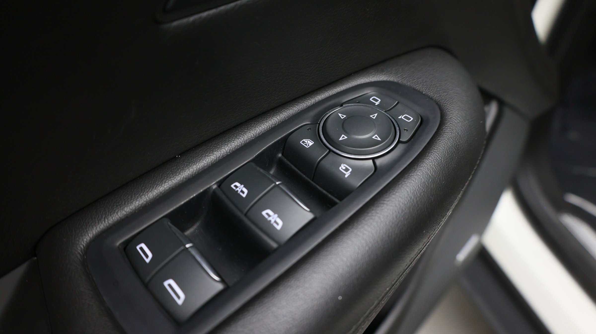Used 2019 Cadillac XT5 Luxury FWD image 14