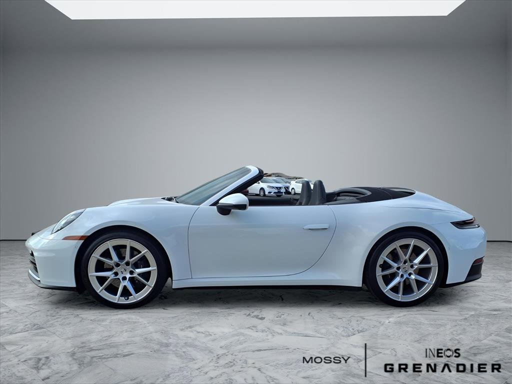 Used 2025 Porsche 911 Carrera RWD image 28