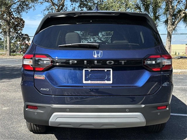 New 2025 Honda Pilot EX-L image 4