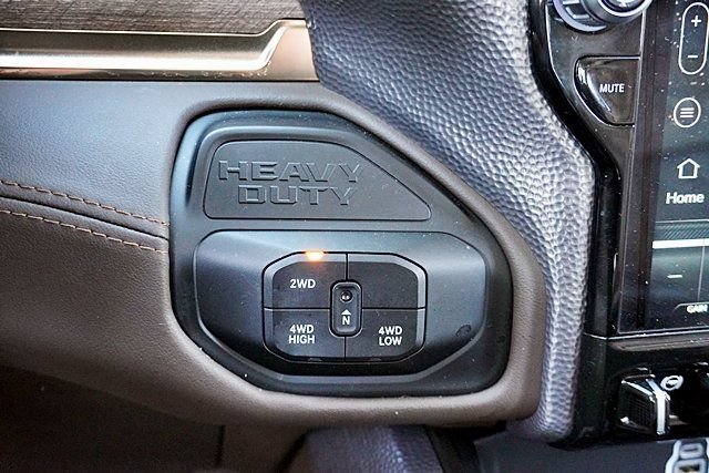 Used 2025 RAM 3500 Longhorn AWD/4WD image 38