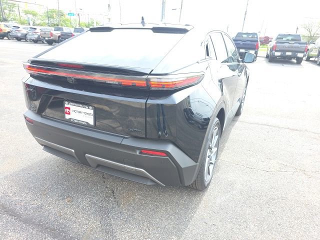 New 2026 Toyota C-HR AWD/4WD image 7