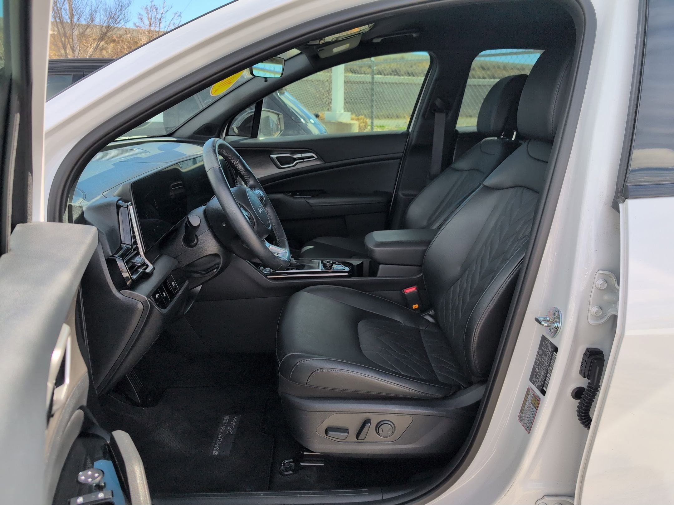Certified 2024 Kia Sportage X-Line image 25