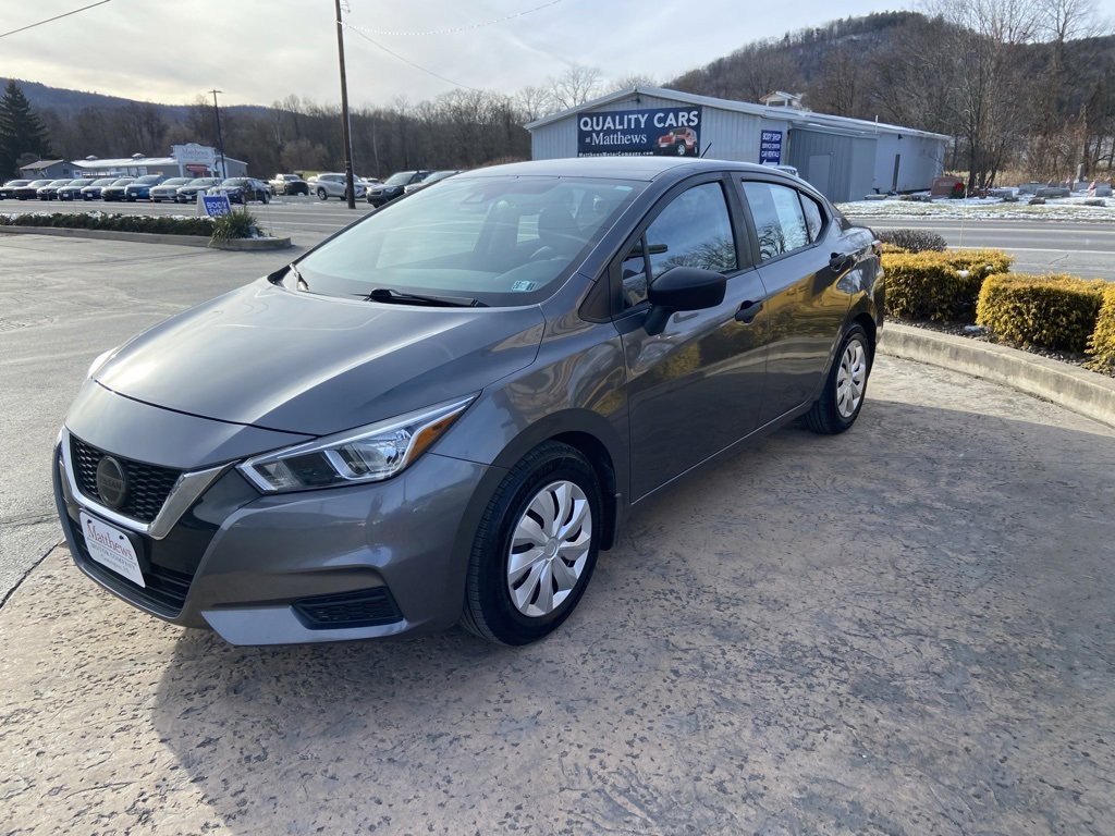 Used 2021 Nissan Versa S image 3