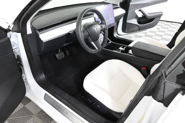 Used 2020 Tesla Model 3 Long Range AWD/4WD image 18