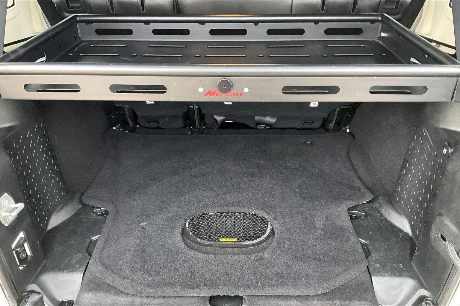 Used 2018 Jeep Wrangler Unlimited Rubicon w/ Cold Weather Group image 23