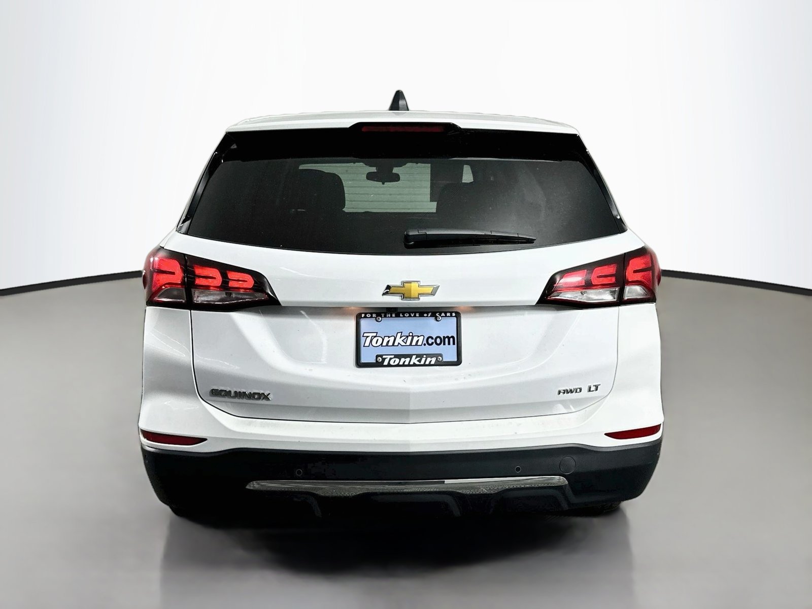 Used 2024 Chevrolet Equinox LT AWD/4WD image 7