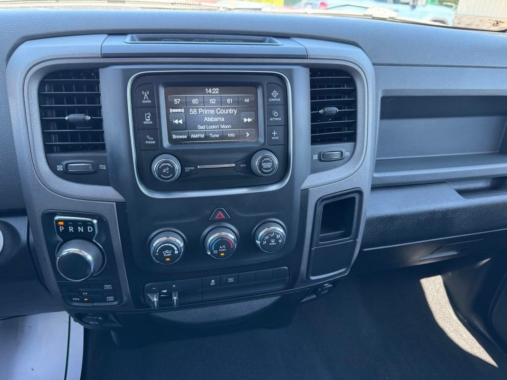 Used 2019 RAM 1500 ST w/ SXT Plus Group AWD/4WD image 9