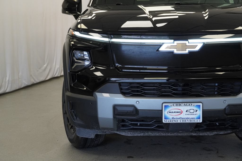 New 2026 Chevrolet Silverado EV LT AWD/4WD image 30