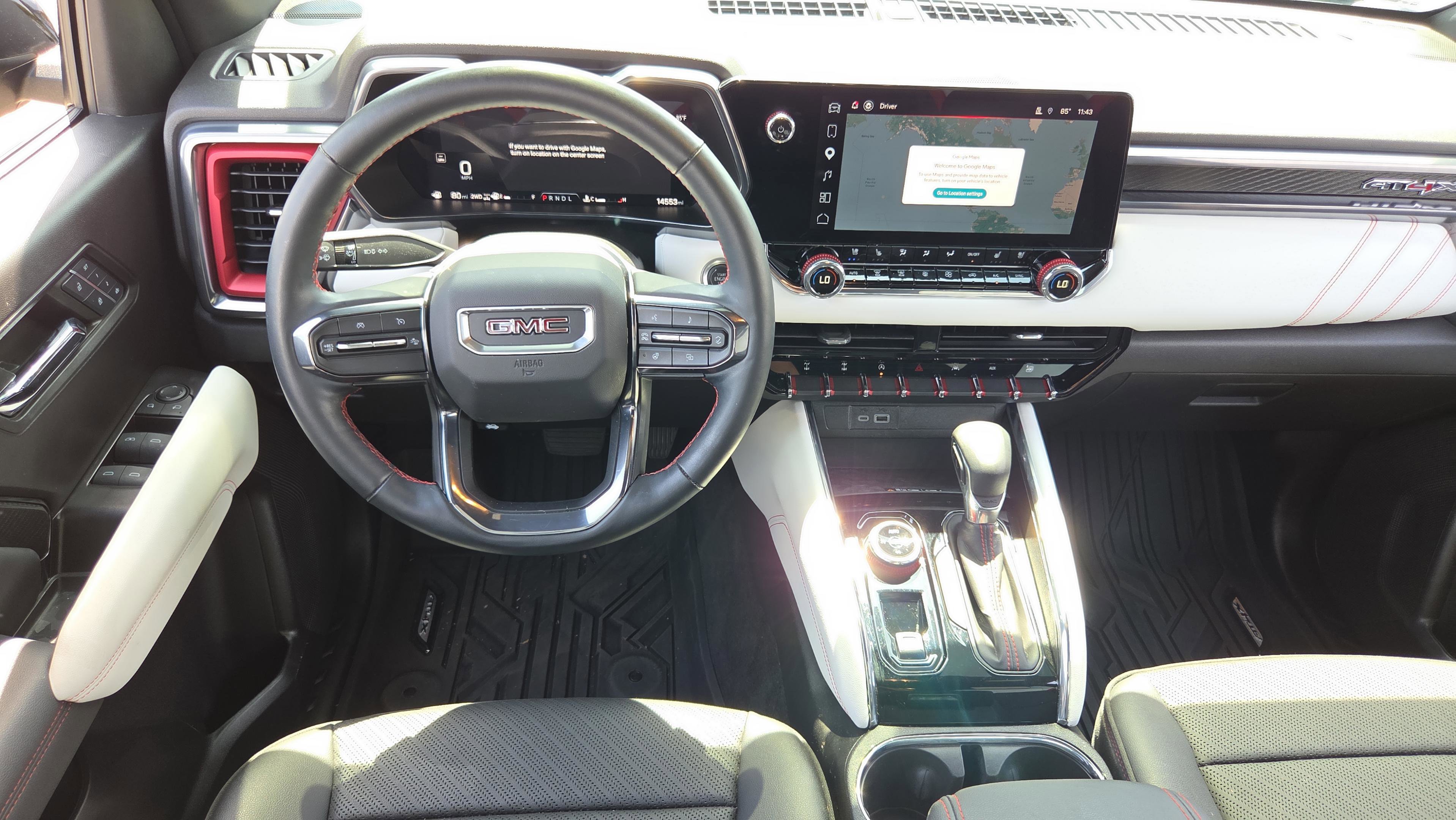 Used 2024 GMC Canyon AT4X AWD/4WD image 11
