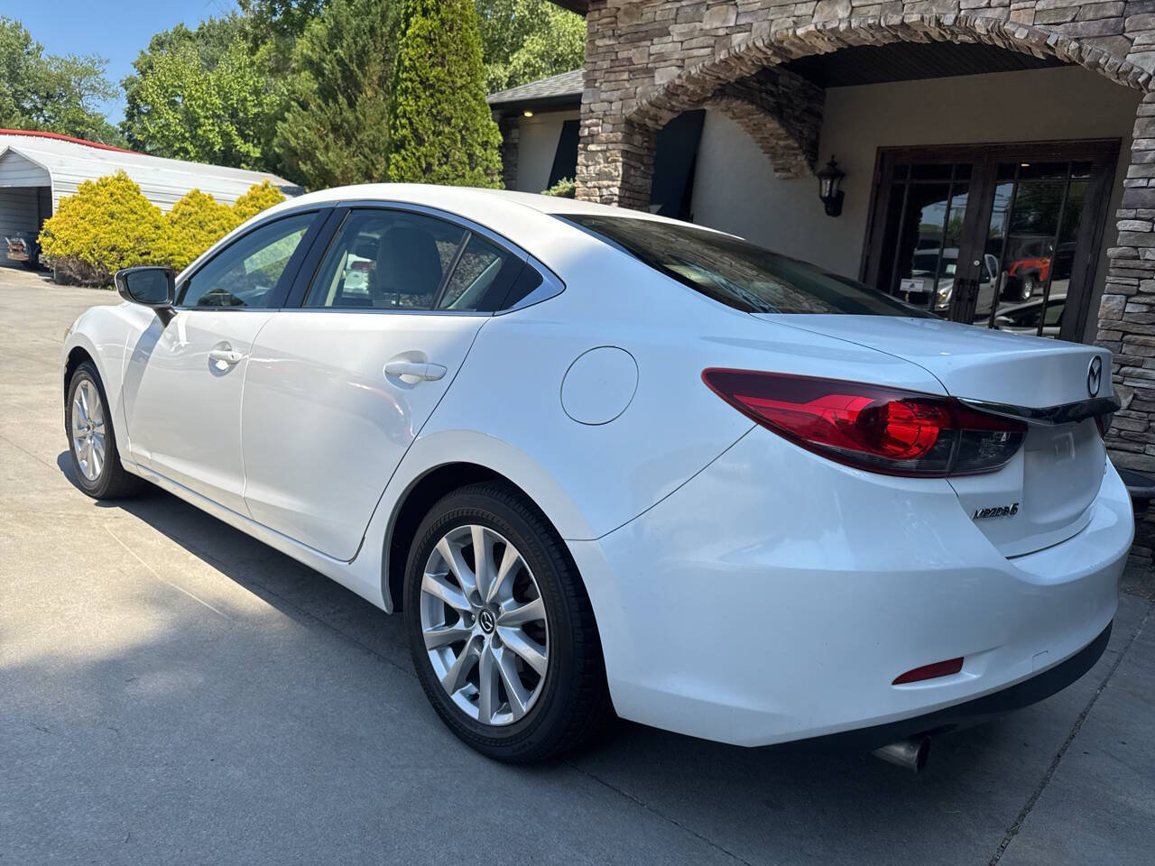Used 2016 MAZDA MAZDA6 Sport FWD image 3