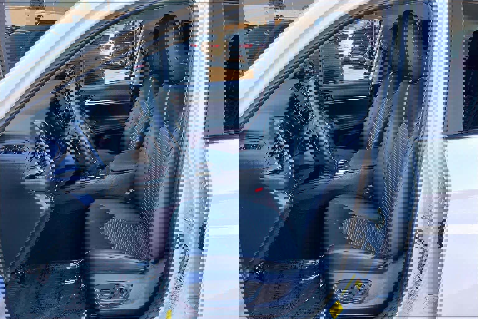 Used 2024 Toyota Camry SE image 8