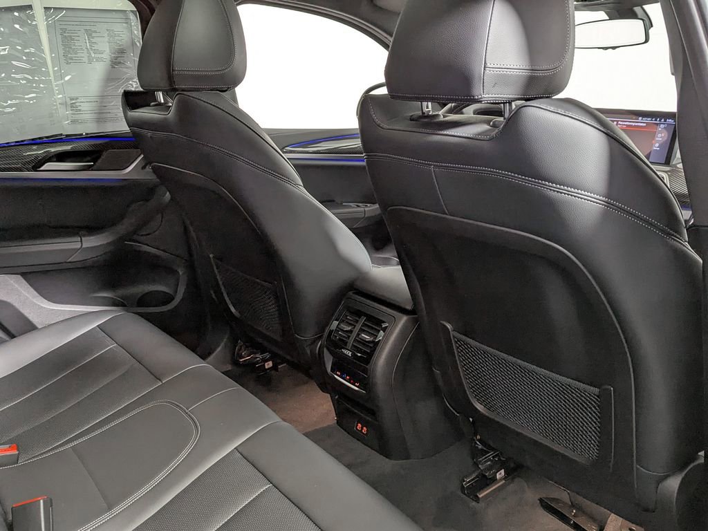 Certified 2023 BMW X4 M40i w/ Premium Package image 41