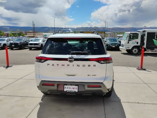 New 2026 Nissan Pathfinder SL AWD/4WD image 6