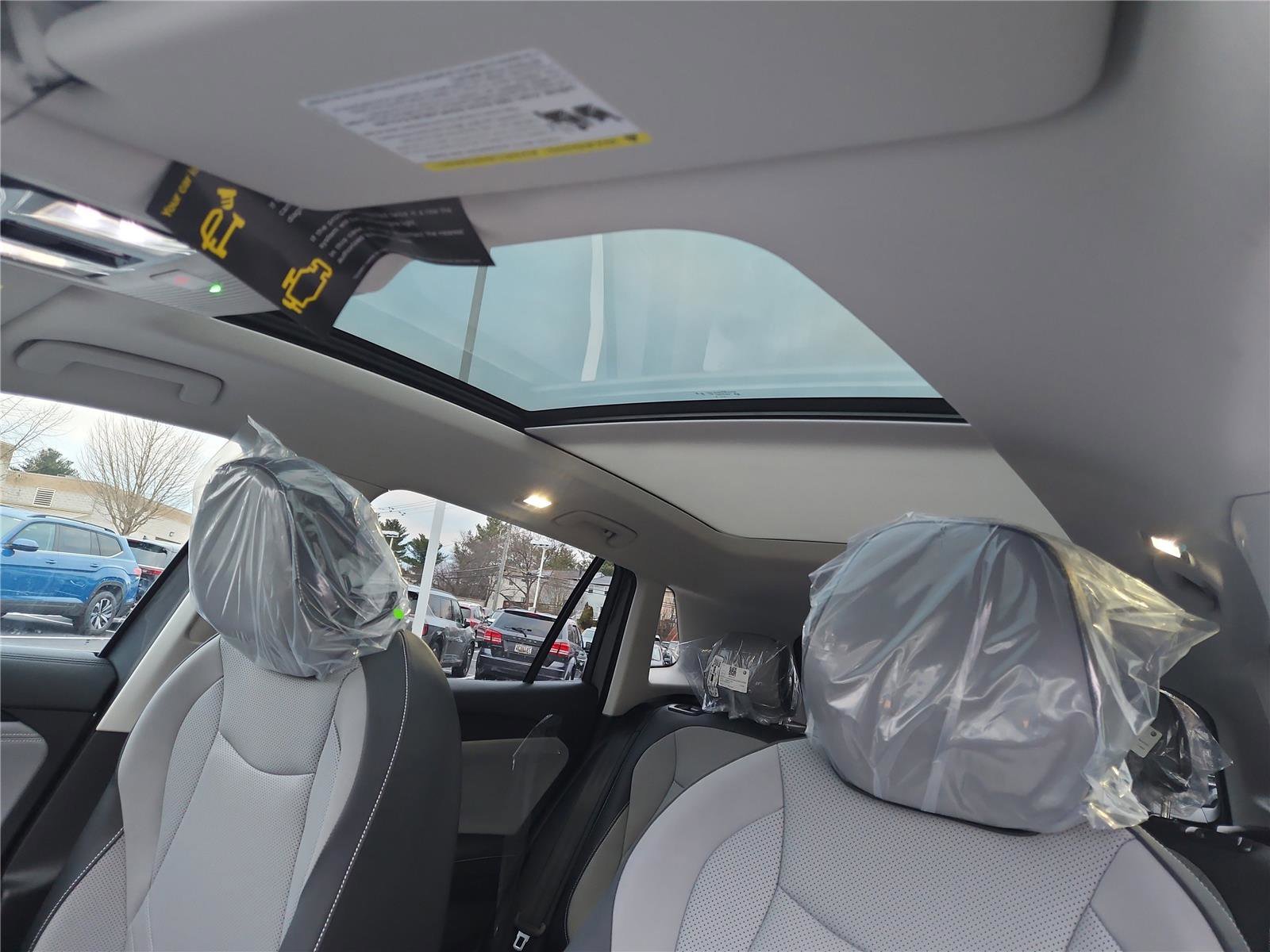 New 2026 Volkswagen Tiguan SE image 22