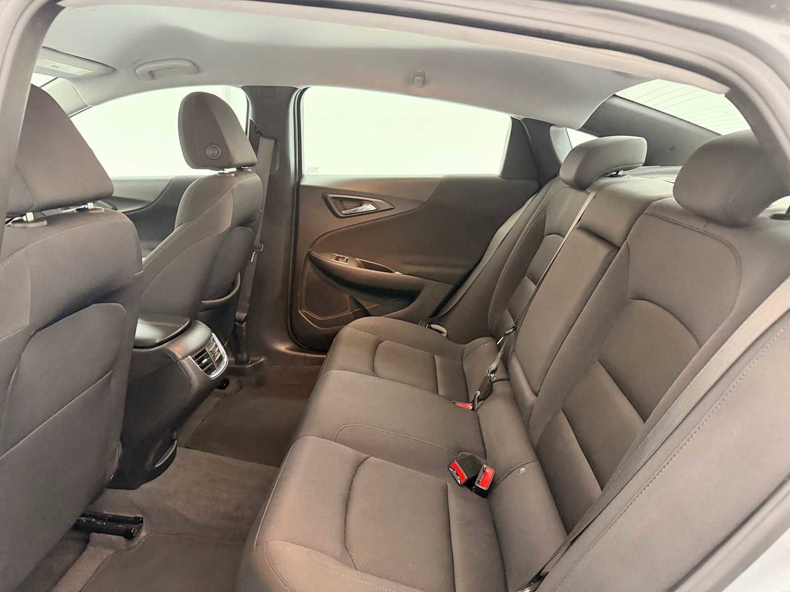 Used 2023 Chevrolet Malibu LT image 19
