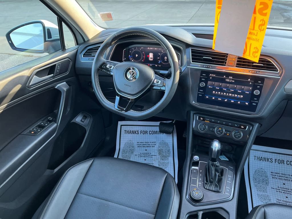 Used 2021 Volkswagen Tiguan SEL AWD/4WD image 25