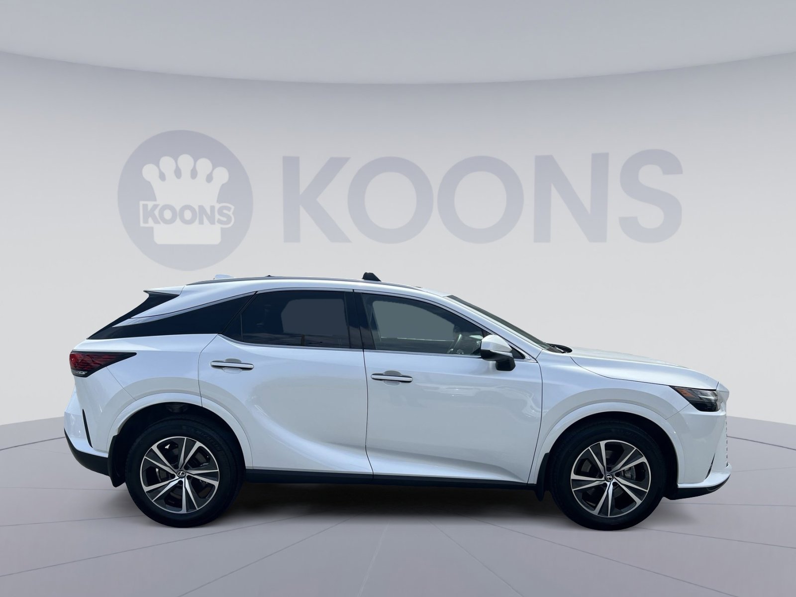 Used 2023 Lexus RX 350 Premium w/ Accessory Package image 8