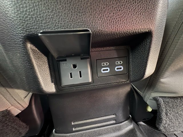 Used 2024 Toyota Tacoma TRD Sport w/ TRD Sport Upgrade Package image 27