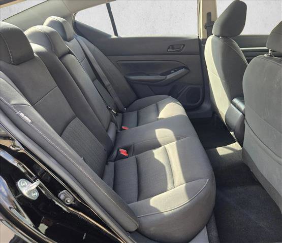 Used 2023 Nissan Altima 2.5 SV FWD image 17