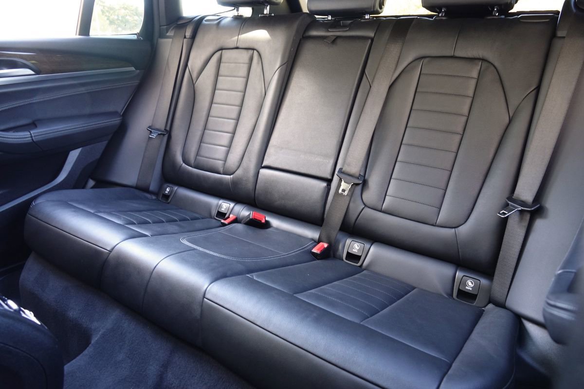 Used 2020 BMW X3 xDrive30i w/ Premium Package image 12