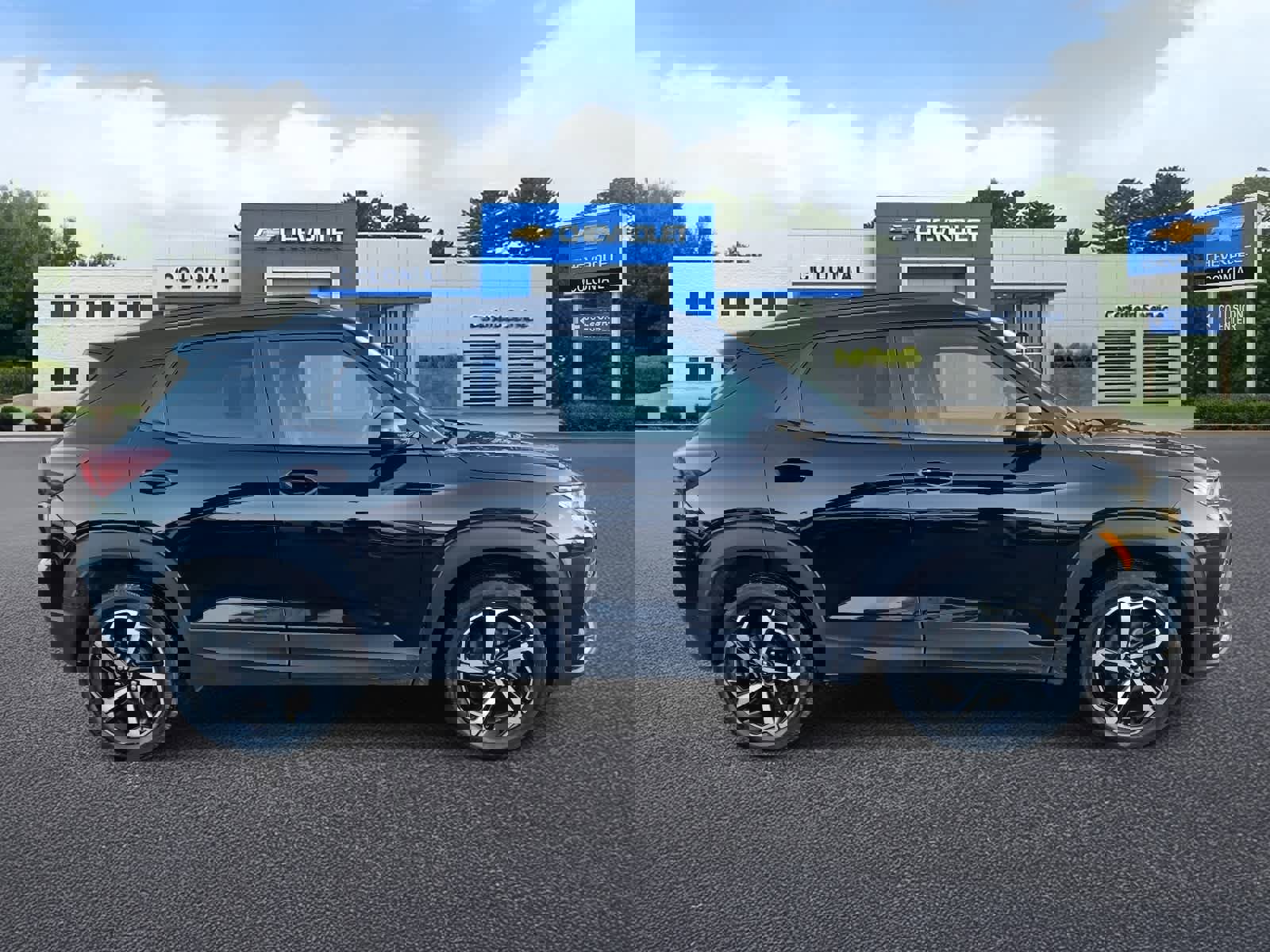 Used 2022 Chevrolet TrailBlazer RS AWD/4WD image 3