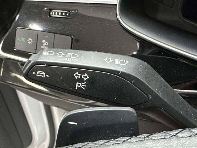 Used 2023 Audi Q7 3.0T Premium AWD/4WD image 30