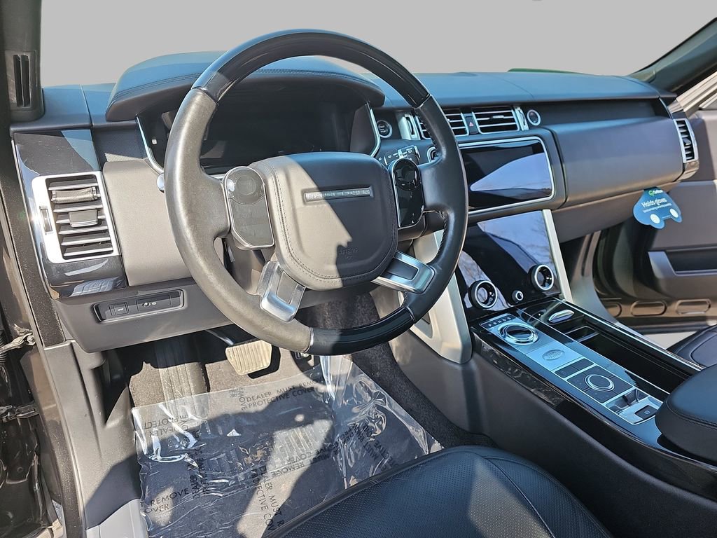 Used 2018 Land Rover Range Rover HSE image 21