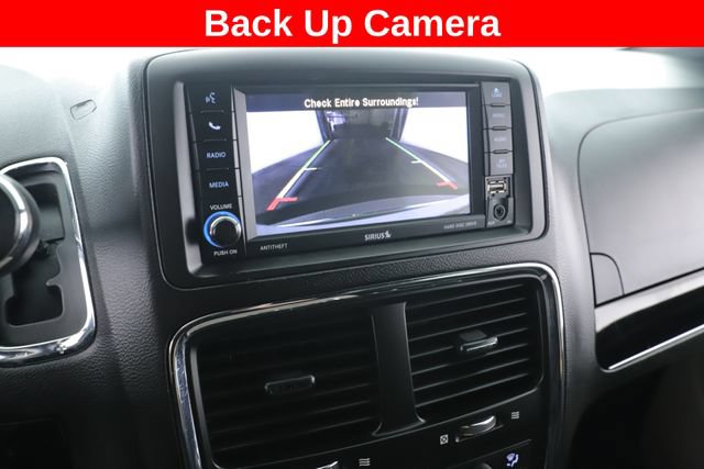 Used 2019 Dodge Grand Caravan SXT FWD image 4