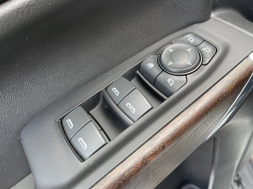 Used 2022 GMC Sierra 1500 Denali w/ Denali Reserve Package image 12