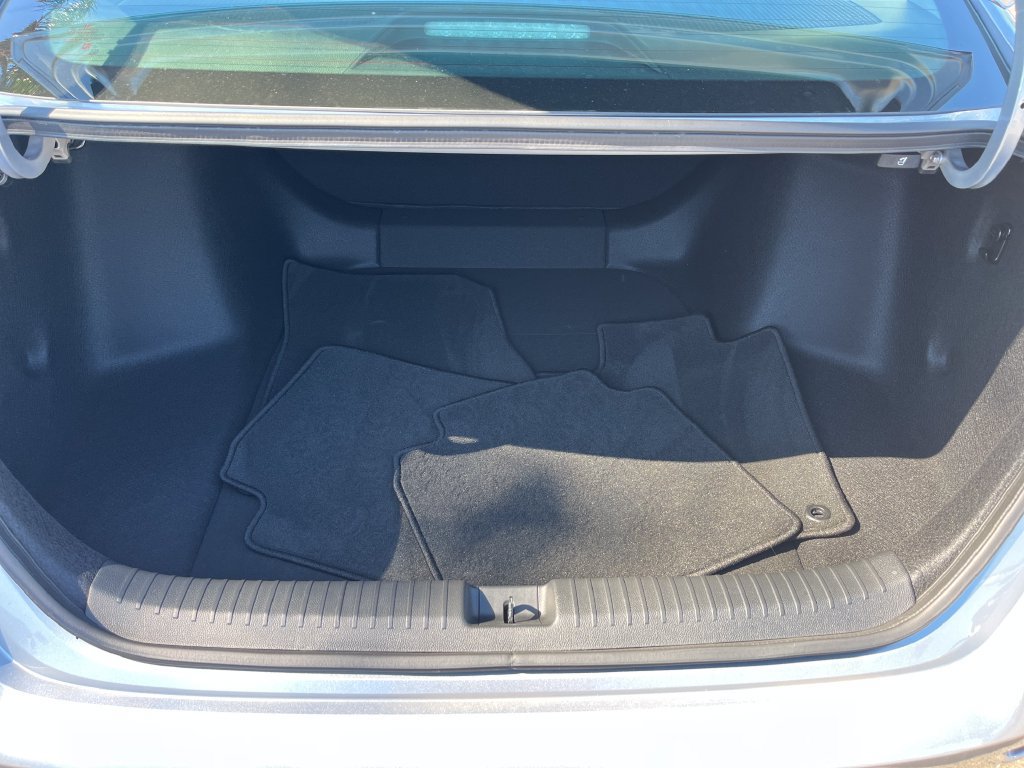 Used 2025 Honda Accord LX image 27