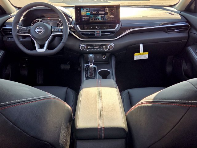 New 2026 Nissan Altima 2.5 SR w/ SR Premium Package FWD image 8