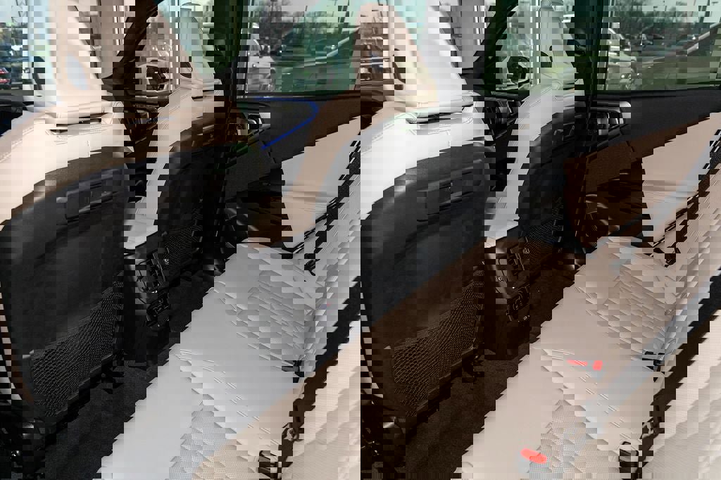 New 2026 BMW X3 xDrive30 w/ Premium Package image 28