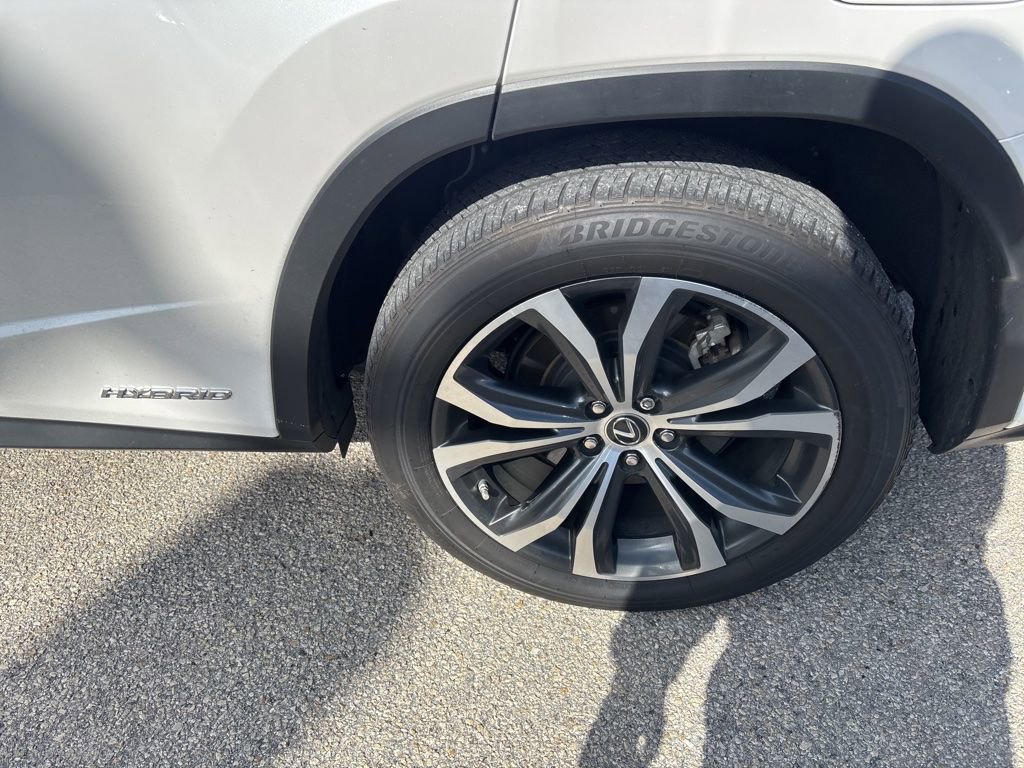 Used 2019 Lexus RX 450h AWD w/ Navigation Package image 13