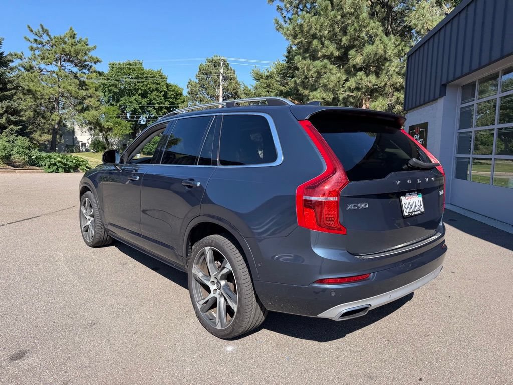 Used 2019 Volvo XC90 T6 Momentum w/ Advanced Package AWD/4WD image 14