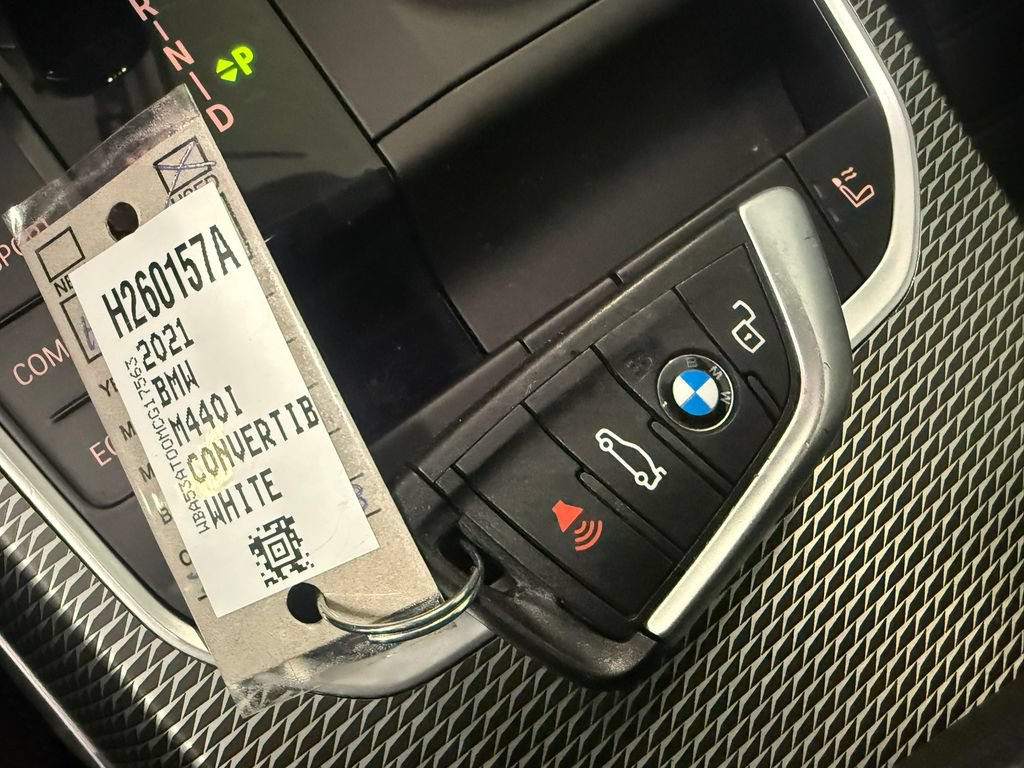 Used 2021 BMW M440i Convertible w/ Premium Package RWD image 41