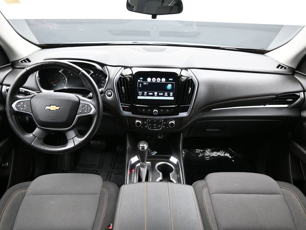 Used 2019 Chevrolet Traverse LT image 12