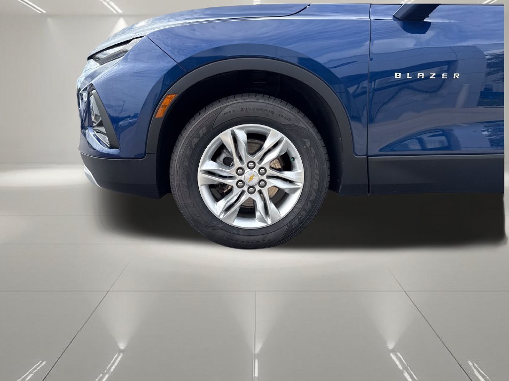 Certified 2022 Chevrolet Blazer LT AWD/4WD image 31