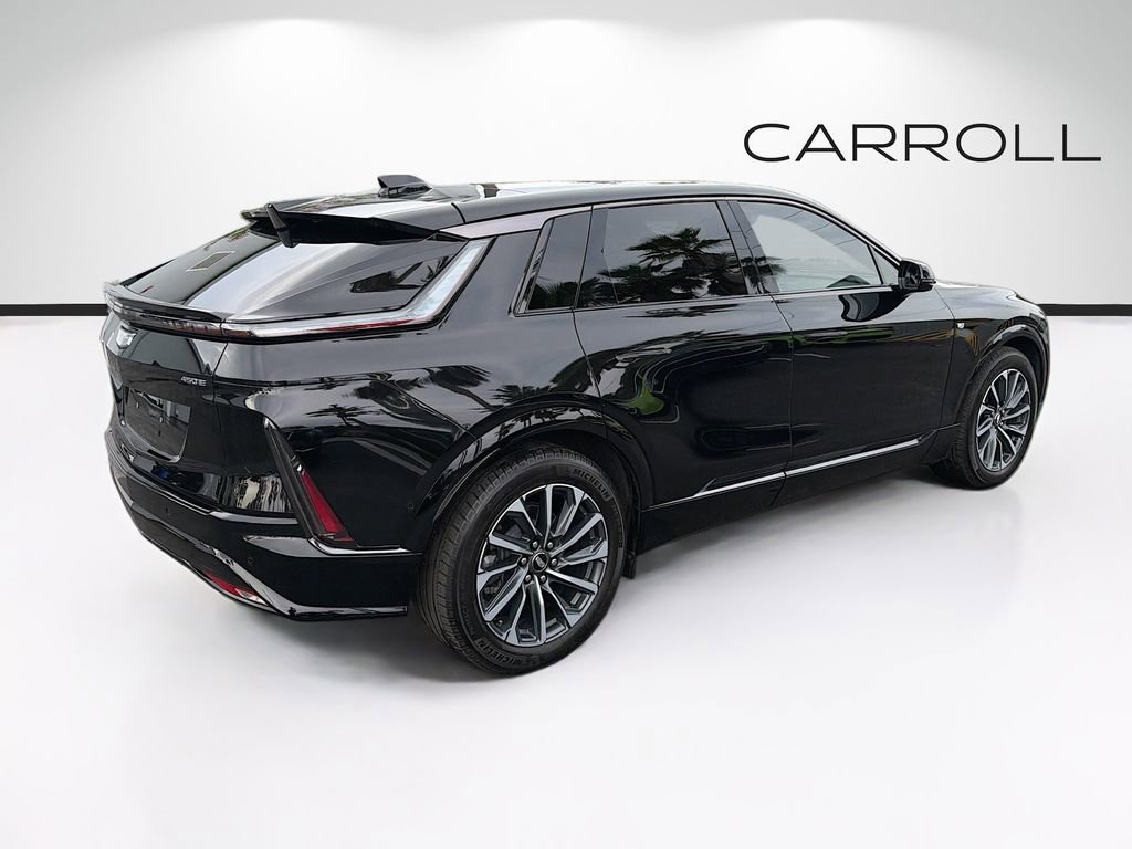 Used 2024 Cadillac Lyriq Sport RWD image 3