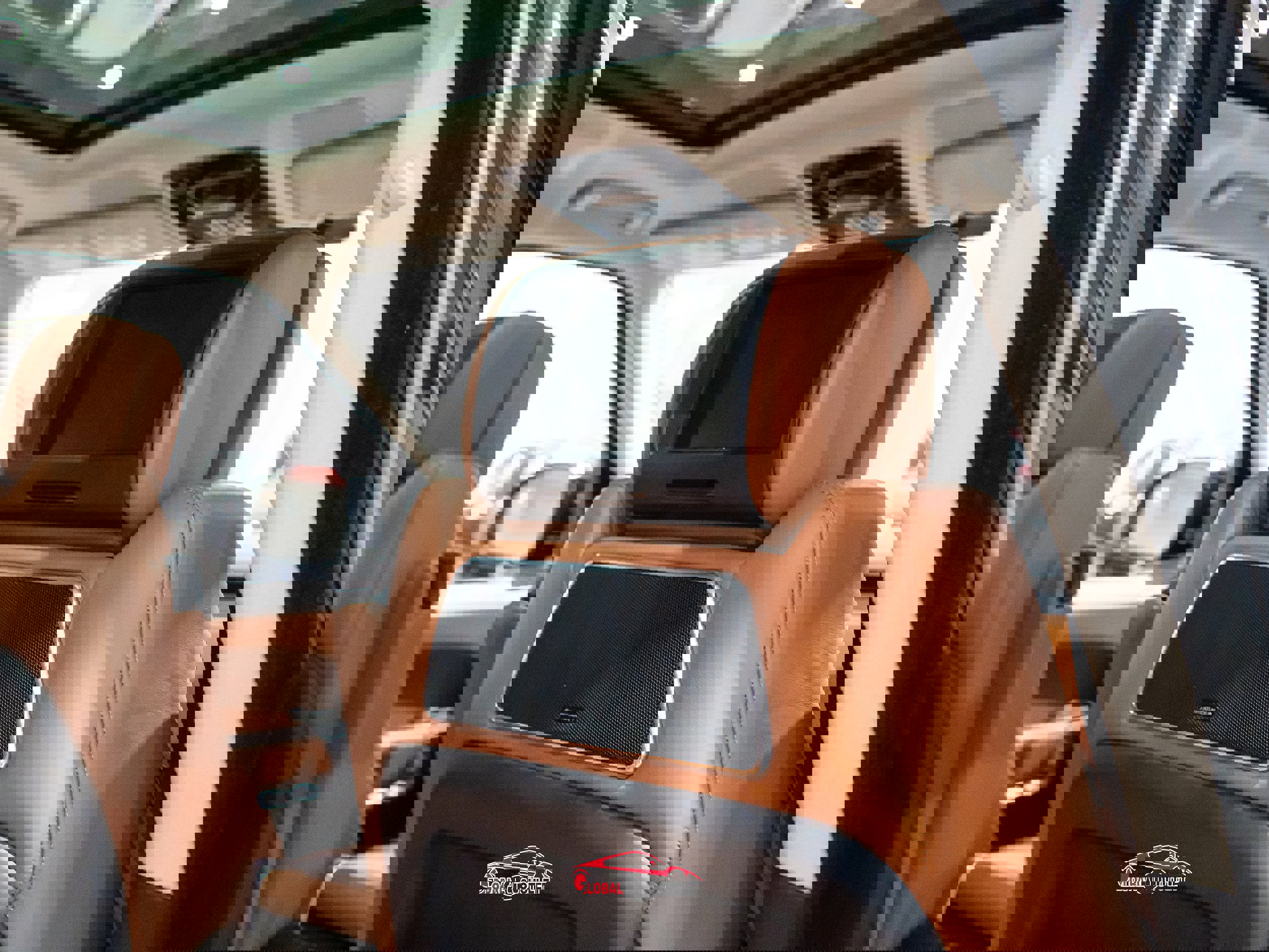 Used 2016 Land Rover Range Rover Autobiography image 20