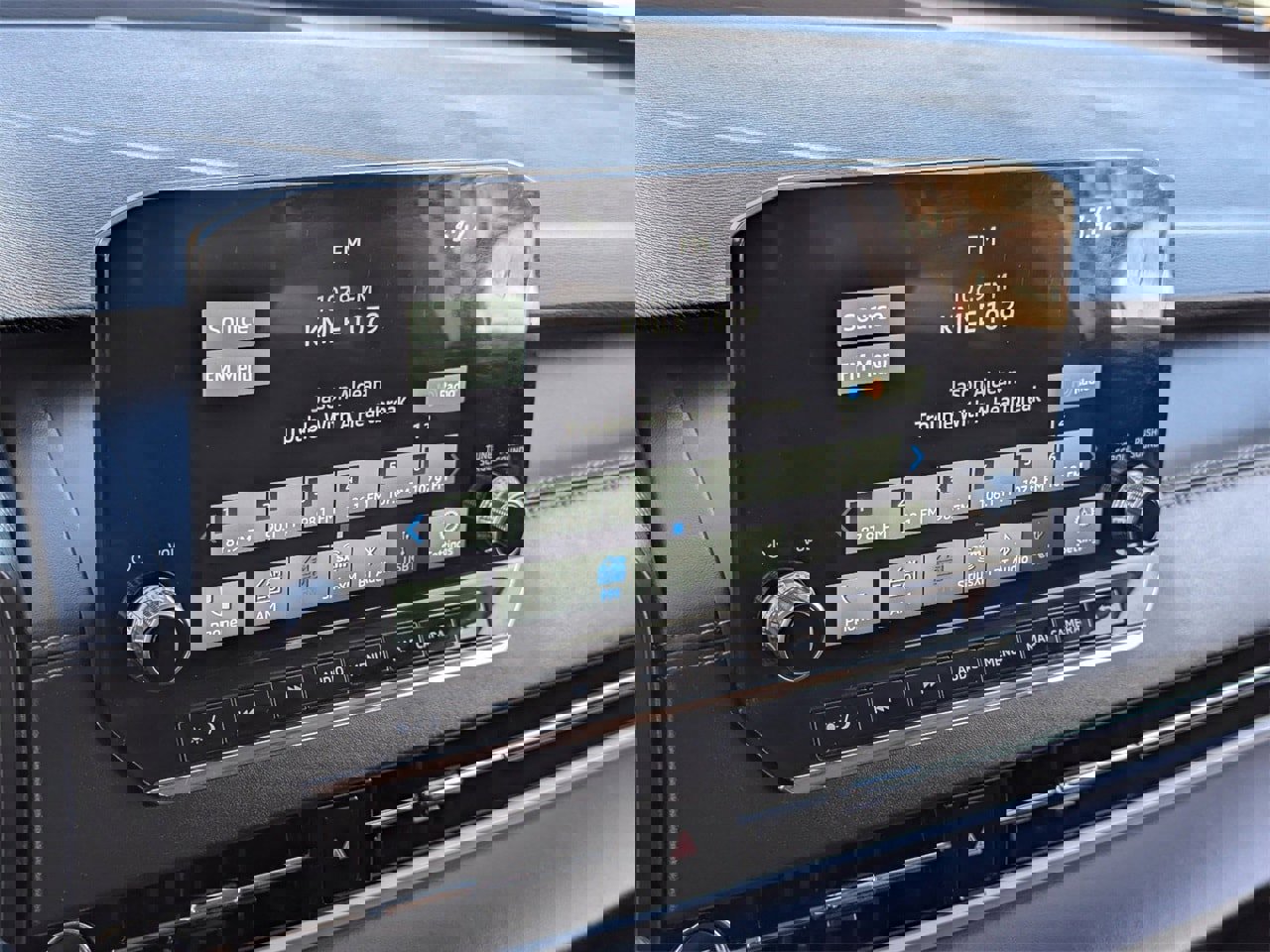 Used 2024 Mitsubishi Outlander AWD image 24