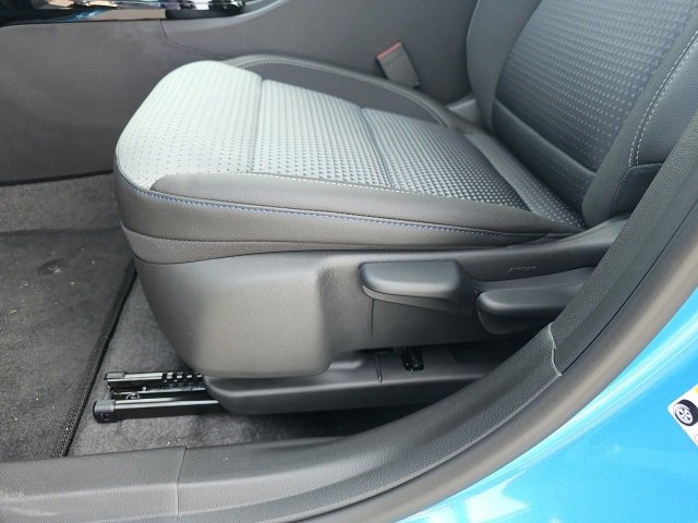New 2025 Chevrolet Trax LT w/ Sunroof Package image 11