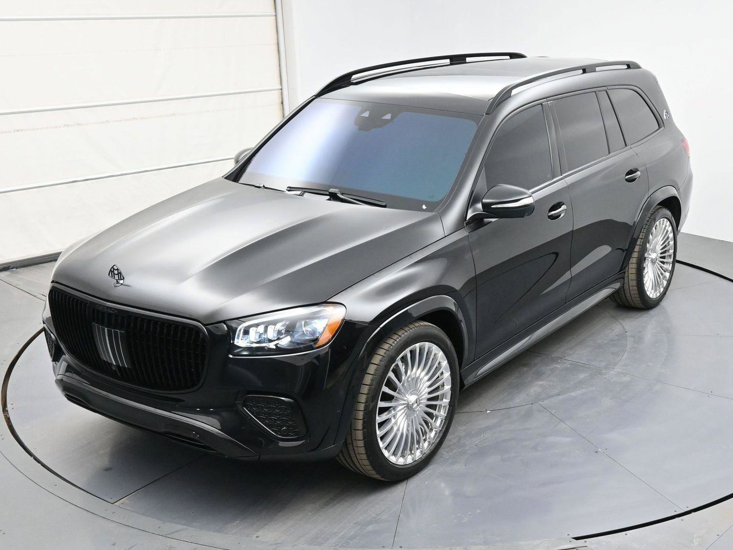 Used 2024 Mercedes-Benz Maybach GLS 600 4MATIC image 43