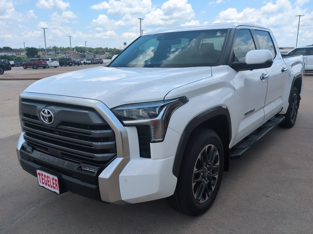 New 2026 Toyota Tundra Limited RWD image 3