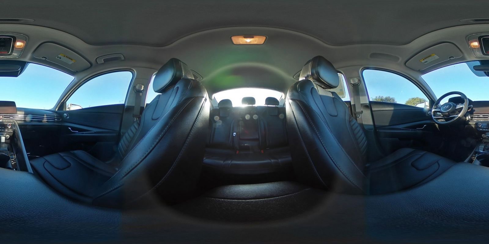 Used 2025 Hyundai Elantra Limited image 47