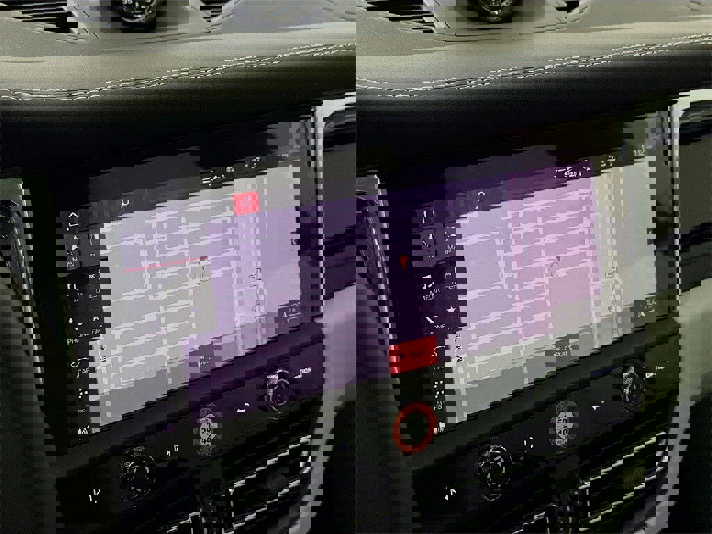 New 2026 Porsche Macan Turbo image 21