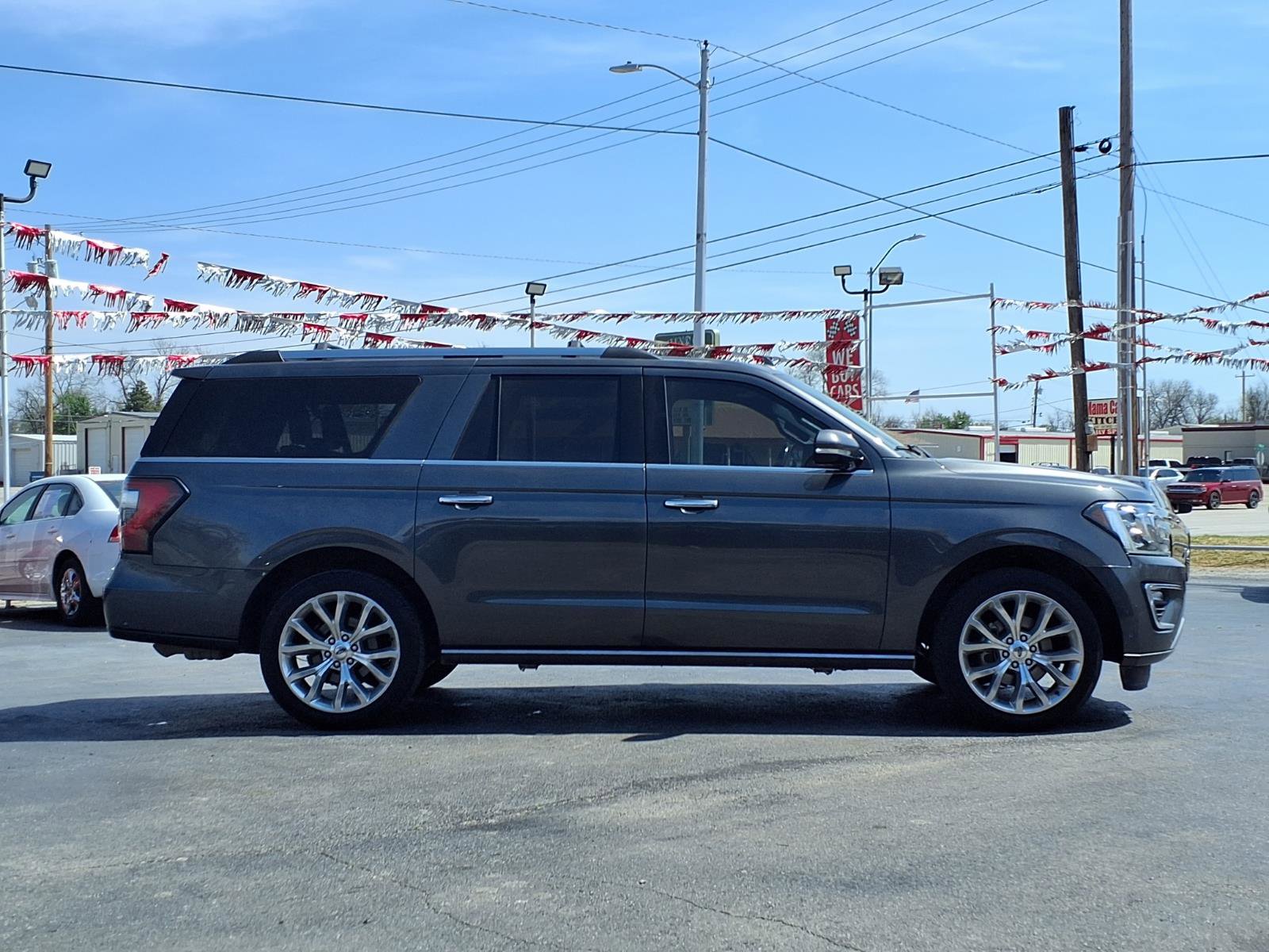 Used 2019 Ford Expedition Max Limited w/ Equipment Group 302A AWD/4WD image 2