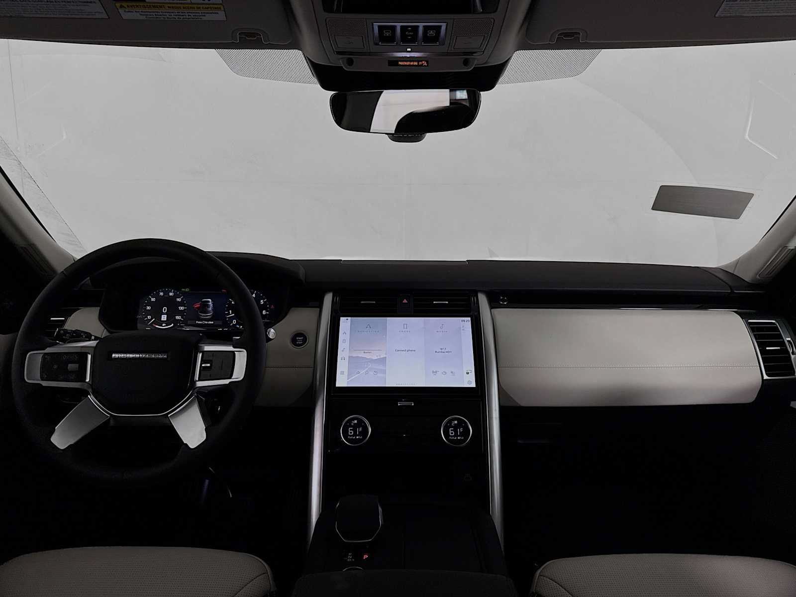 New 2025 Land Rover Discovery S AWD/4WD image 23